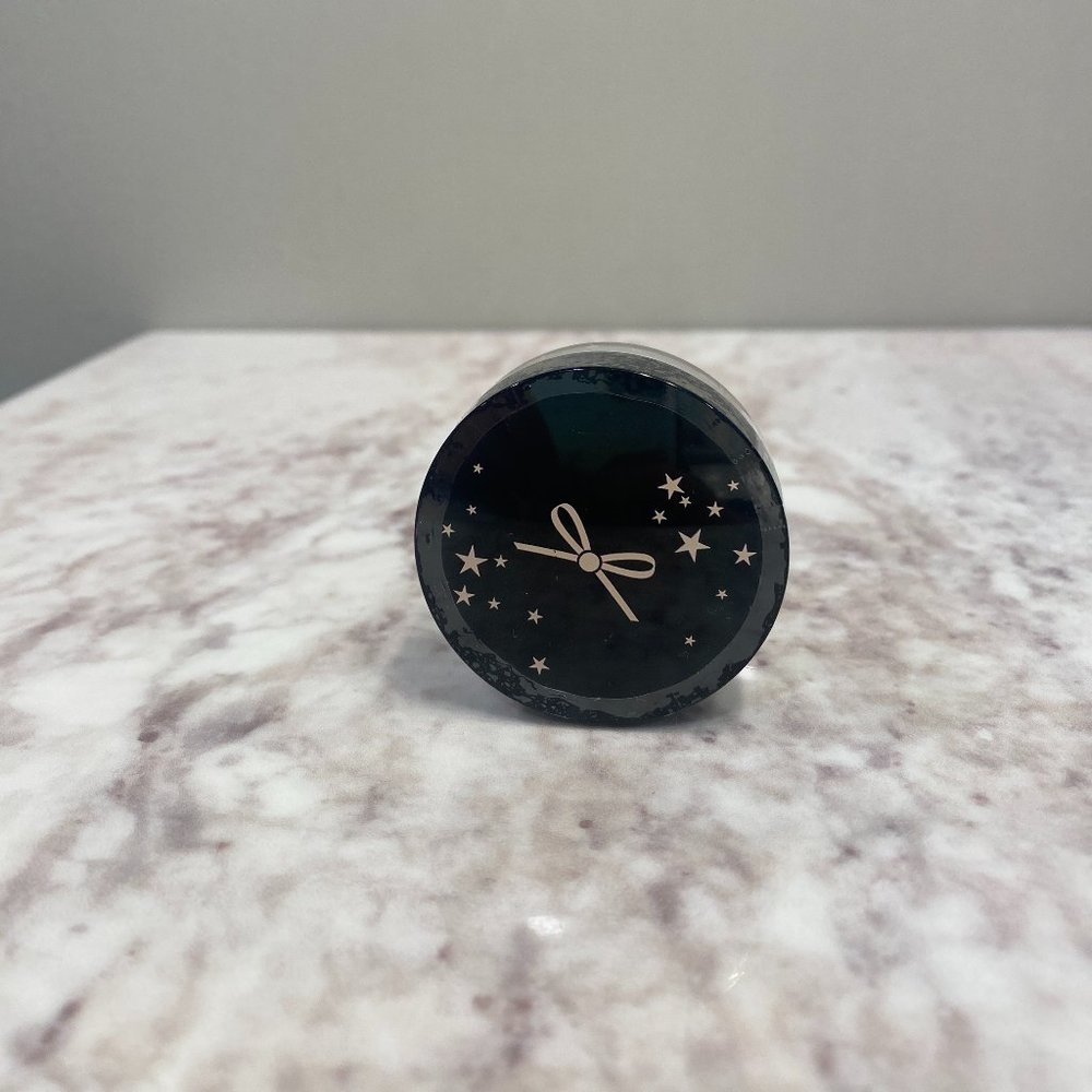 Ciate London Extraordinary Translucent Loose Setting Powder - Picture 5 of 5